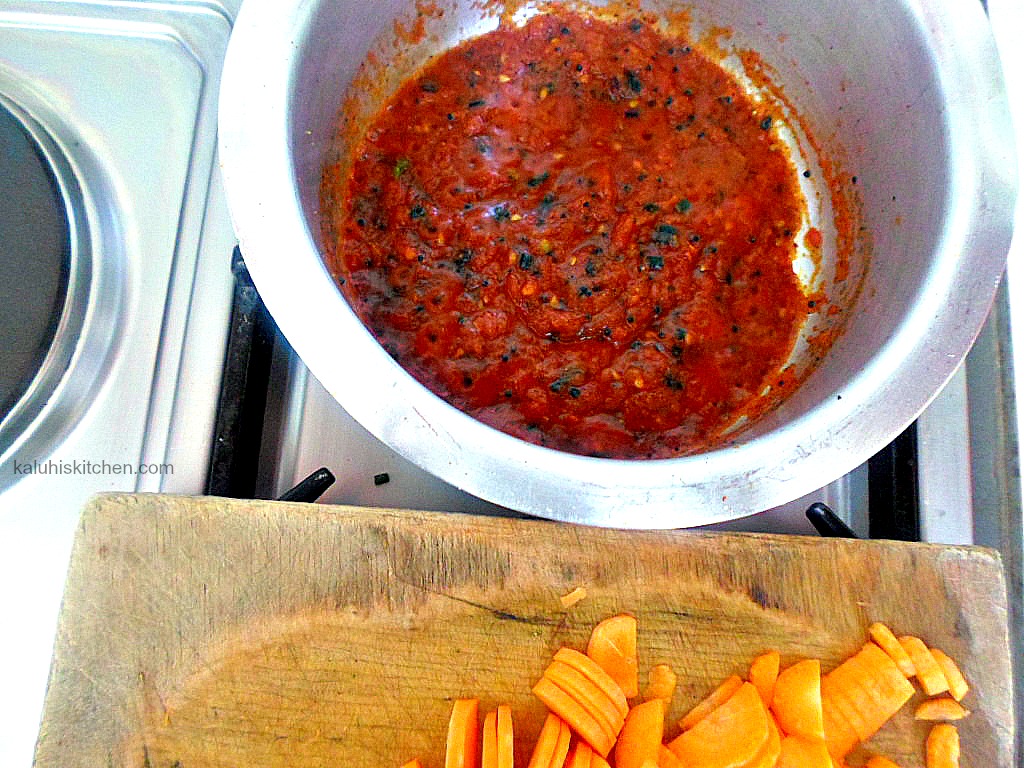 tomato stew for carrot  kari
