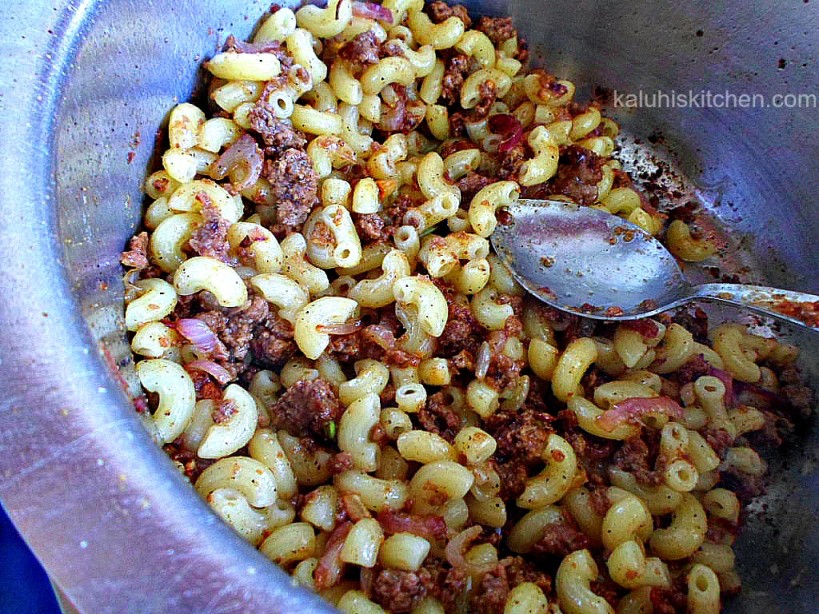 Minced Beef and Tomato Macaroni Kaluhi's Kitchen