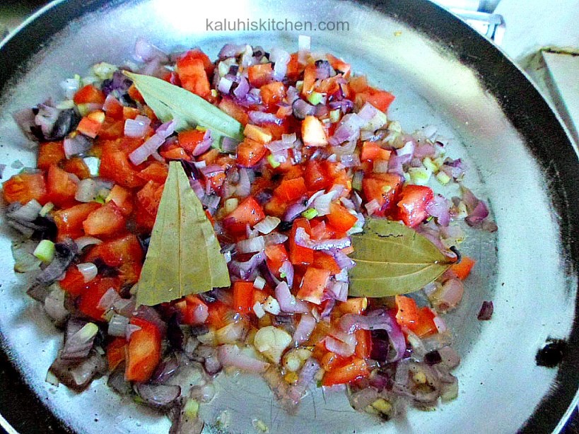 Red Onion Boiled Egg Saute Kaluhi's Kitchen