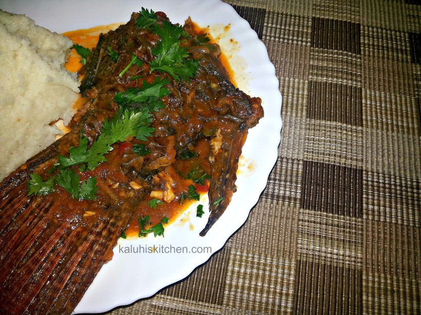 Kenyan Food_fishcurry with garlic and lemon