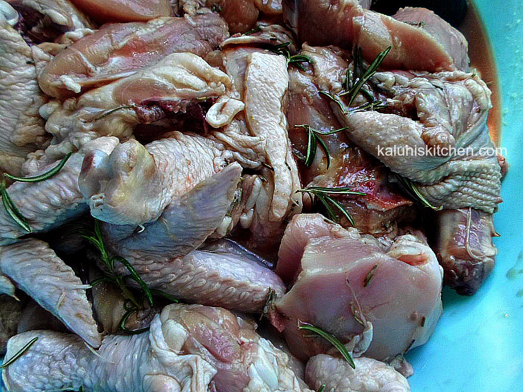 marinating chicken-garlic. rosemary and apple cider vinegar