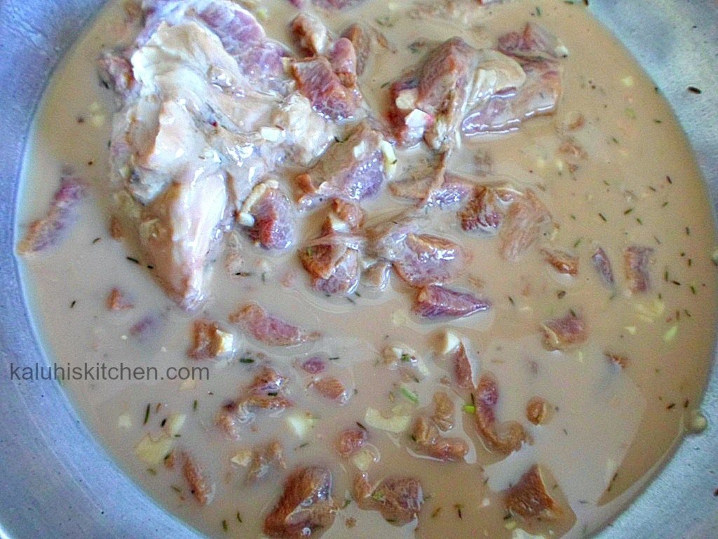 boiling goat meat with marinade contents