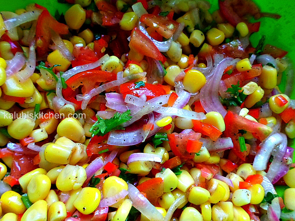 sweet corn and tomato salad with black pepper_kenyan food_kenyan food blogger
