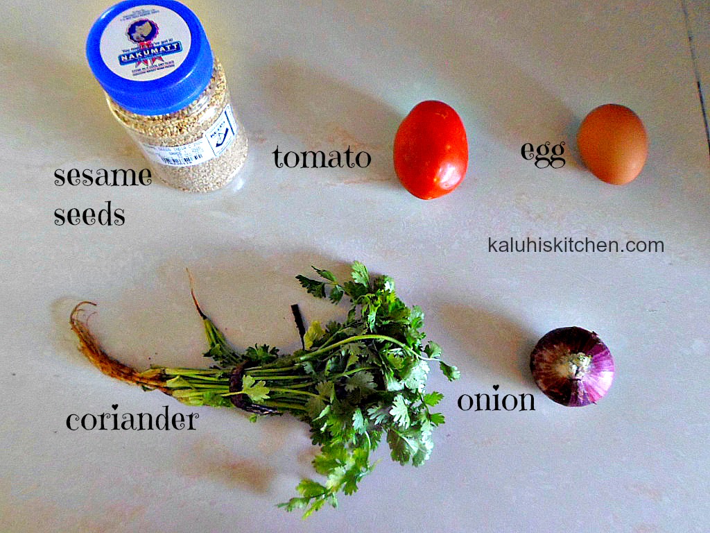 poached onion ingredients_poached egg recipe_peached egg with tomato salsa_