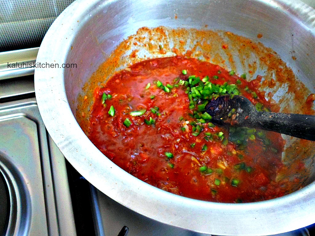 tomato reduction for making njahi stew. make reduction thick by adding water bit by bit_kenyan food blogger