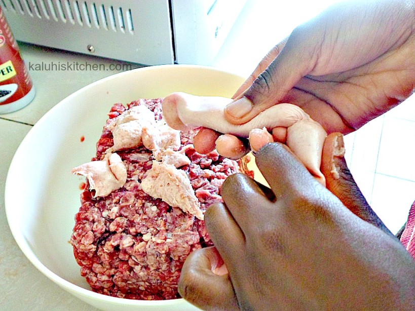 using more than one meat type while making meatballs not only adds flavor, but makes the taste have depth. I used pork sausage and minced beef_how to make meatballs