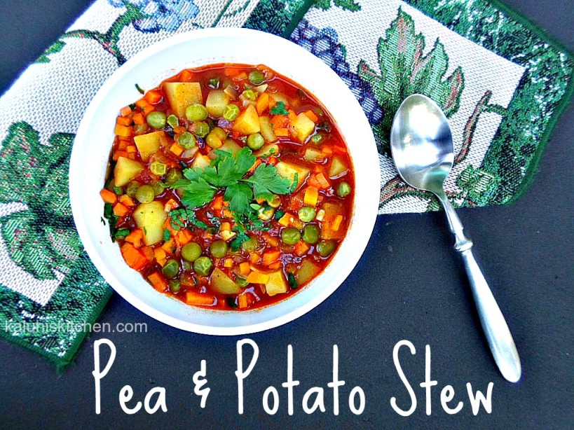 Pea and potato stew by kaluhi adagala which has black pepper, green bell pepper and cumin spice