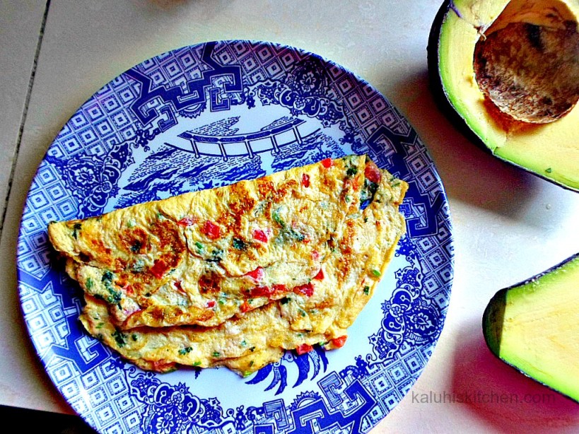 avocado and sesame seed milky ommelette_avocado as a garnish is very healthy and wholesome_kenyan food blogs