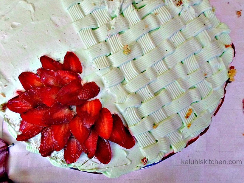 lemon cake with fresh strawberries cake by Faith Wanijru director of Cakes by Faith_Cake festival 2015