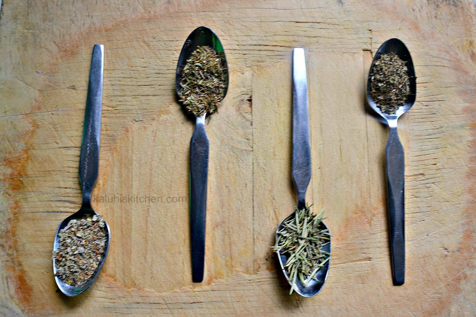 dried spices are more concentrated inflavor as compared to their fresh conter parts. They should hence be used in moderation_kaluhiskitchen.com_L-R sage, thyme, rosemary, basil