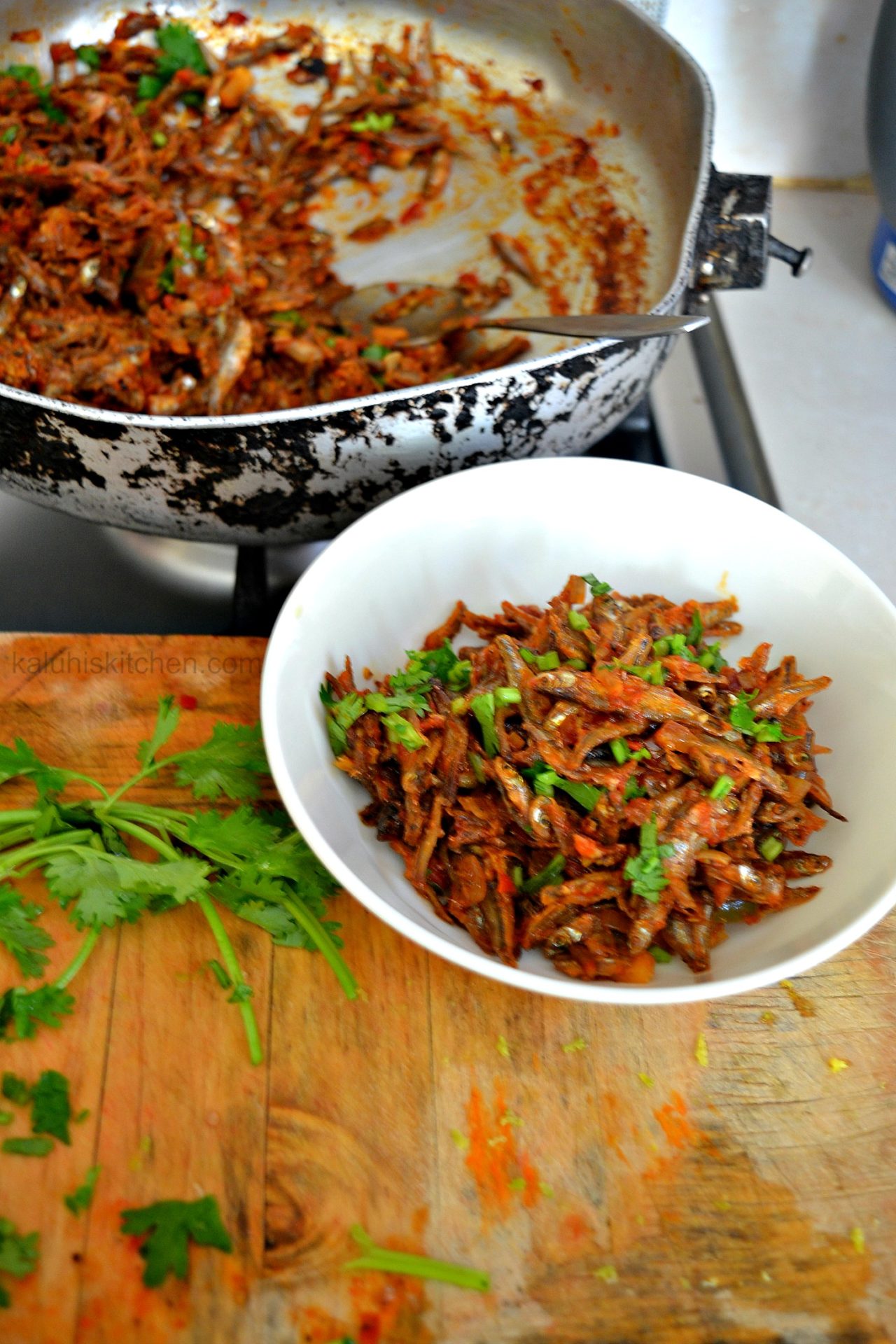Serve omena while hot_garnish with coriander and eat it with ugali_kaluhiskitchen.com
