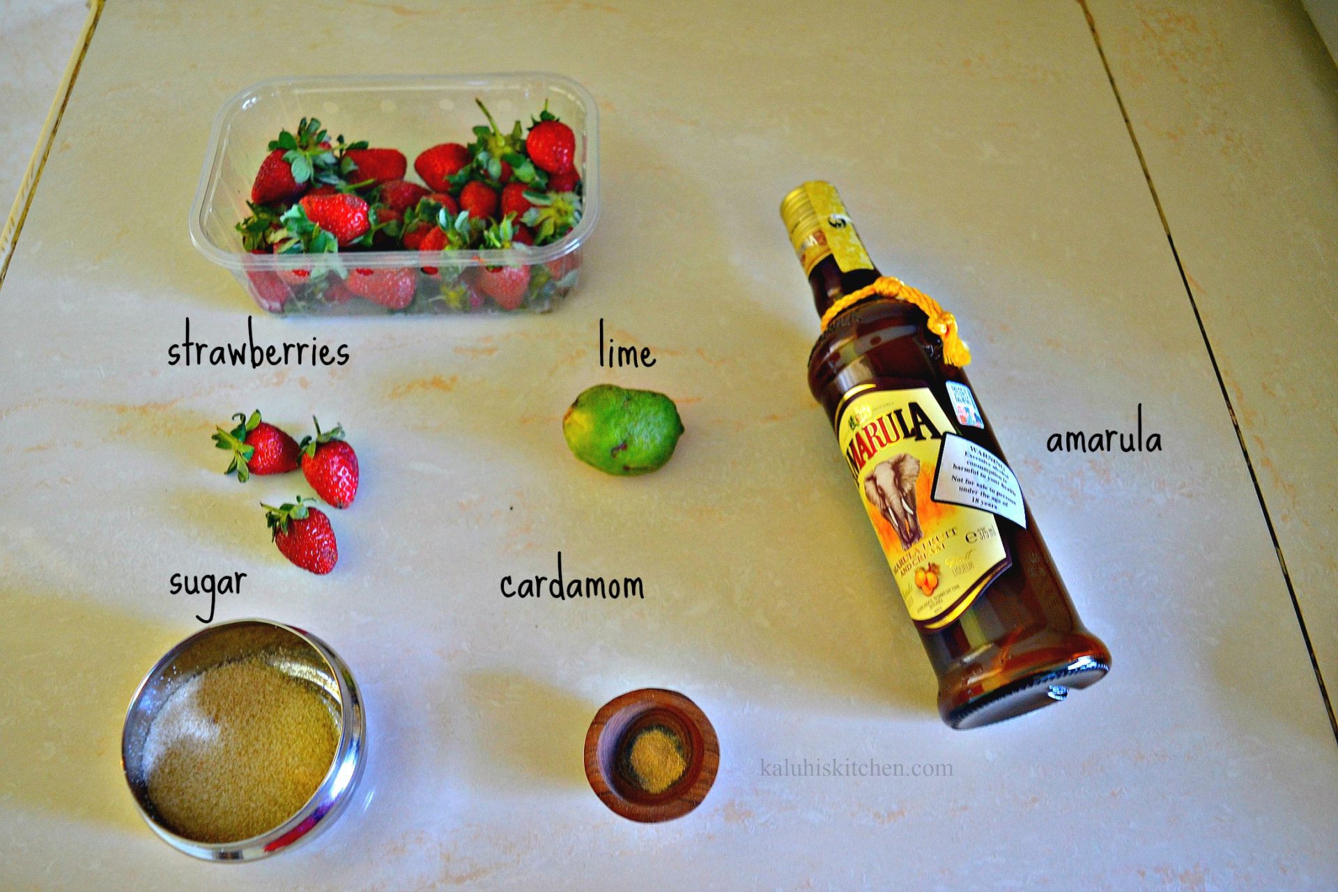 ingredients for macerated strawberries_how to make macerated strawberries_kaluhiskitchen.com
