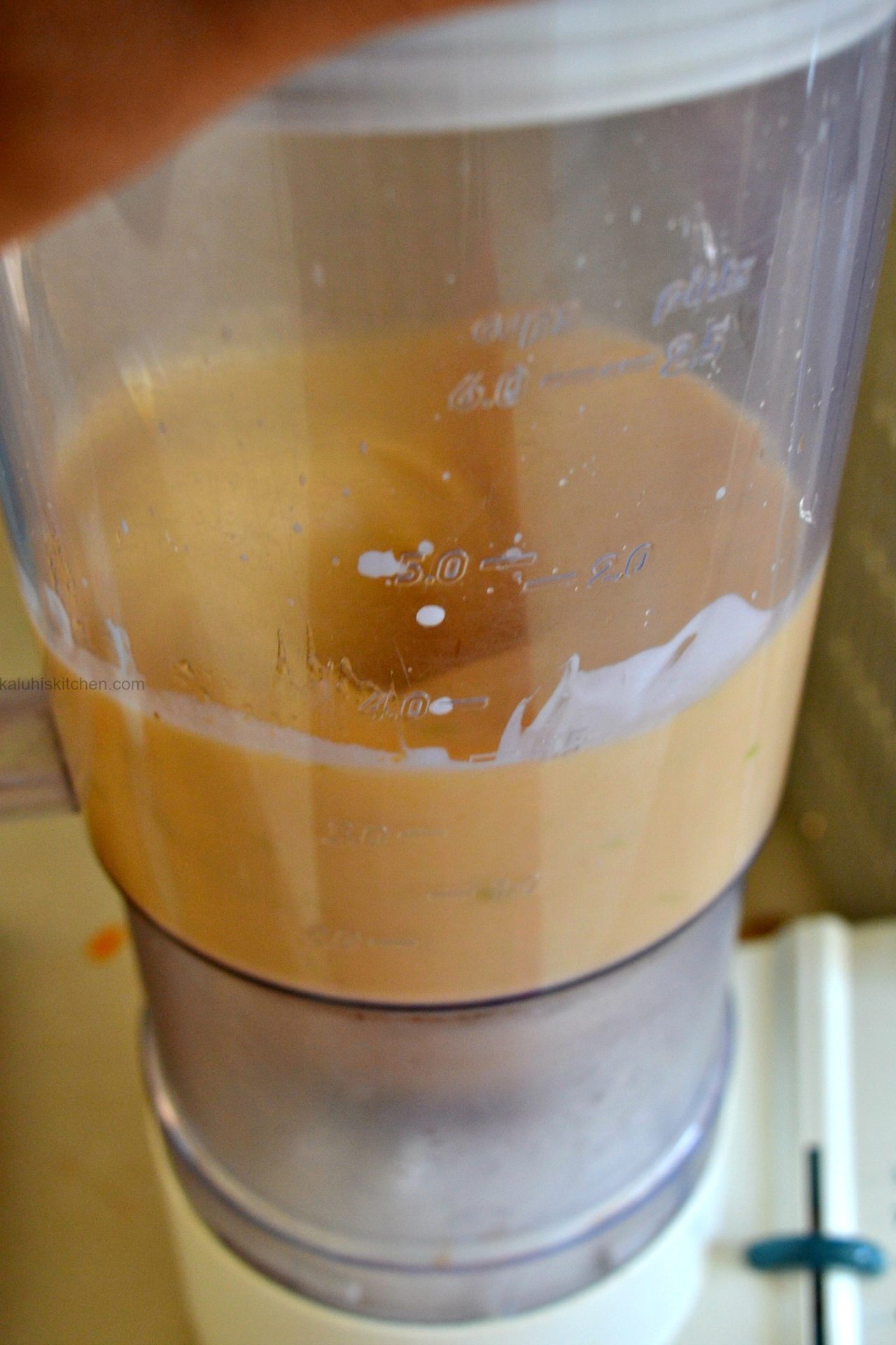 blend all the smoothie ingredients until smooth, if you prefer, you can sieve them before serving