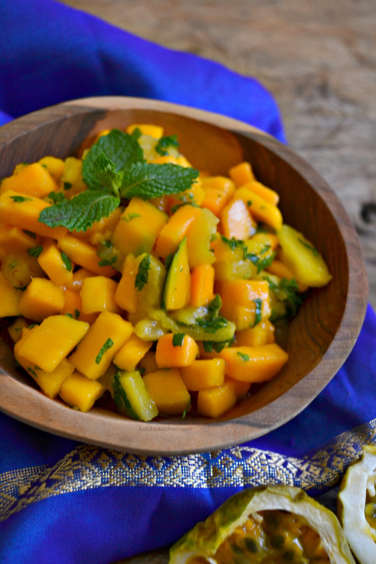 Kaluhiskitchen.com_how to make a mango mint salad_food bloggers kenya_food bloggers africa_kaluhiskitchen.com