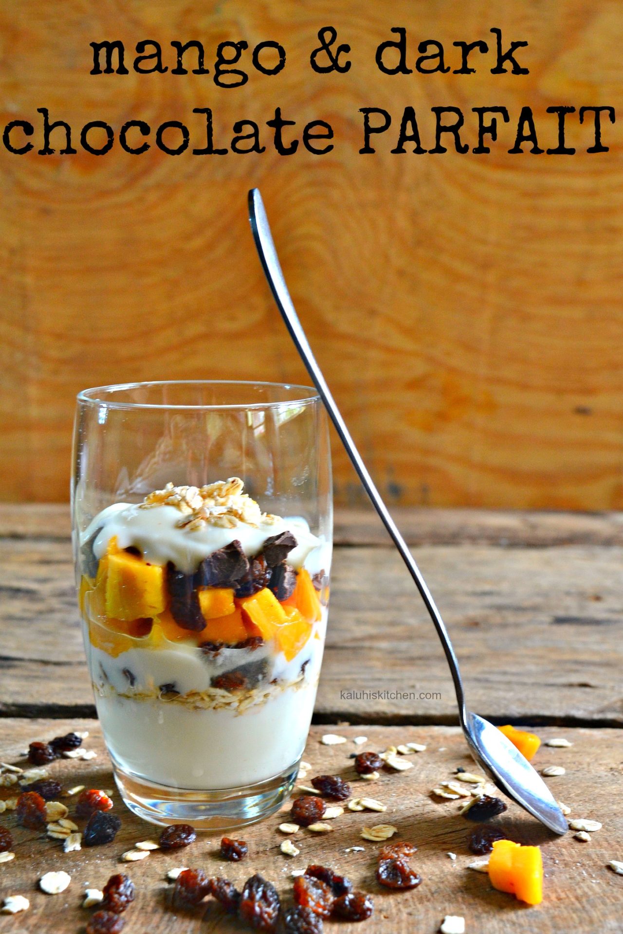 Mini Fruit & Yogurt Parfaits - KISS in the Kitchen