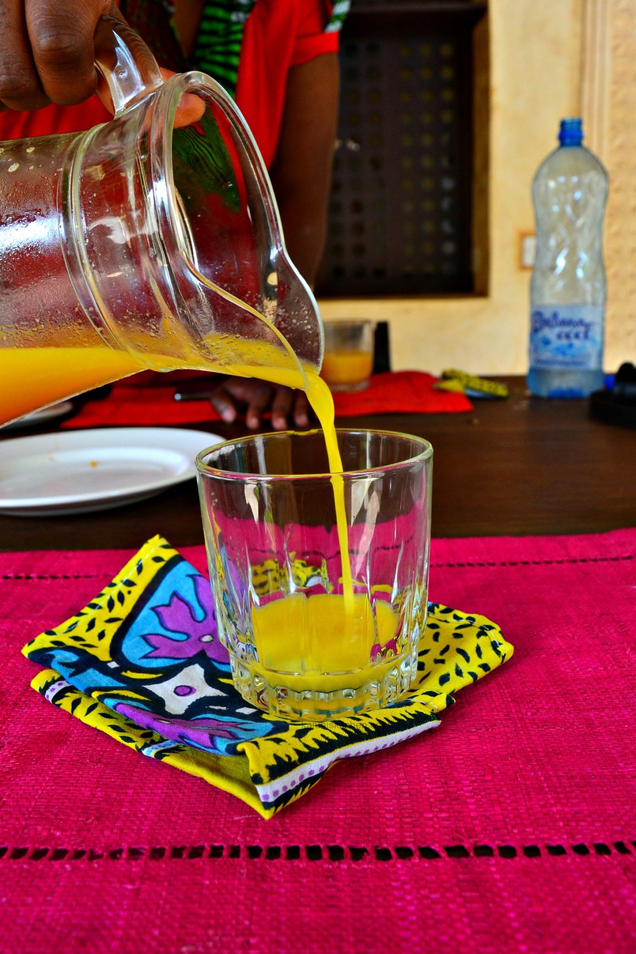 fresh mango juice served at kiwandani house as part of the breakfast_affordable accomodation at Lamu_Lamu Food Festival