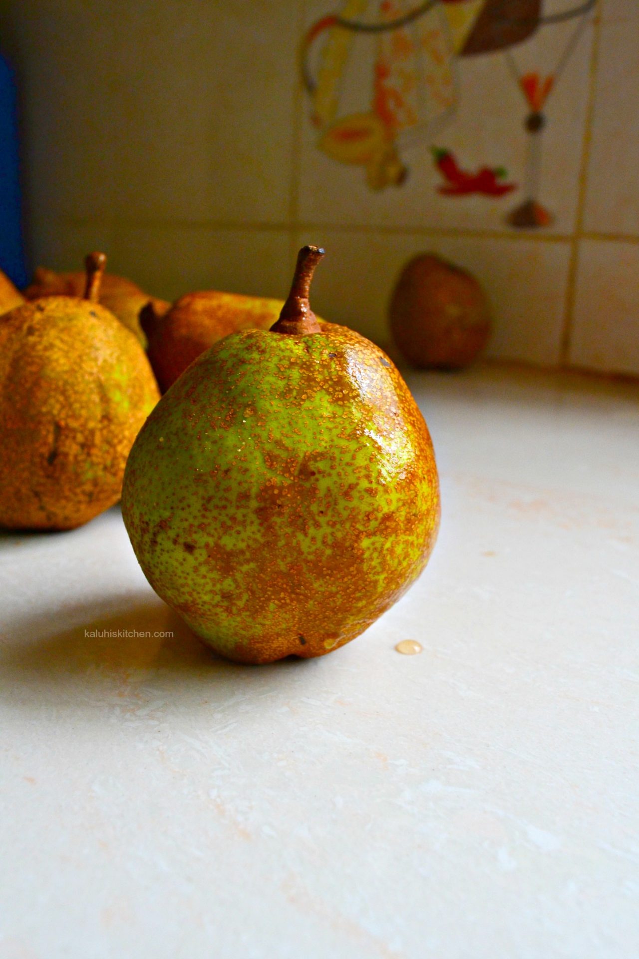 kenyan food_kenyan fruits_pear soason in kenya lasts fron april to may_kaluhiskitchen.com