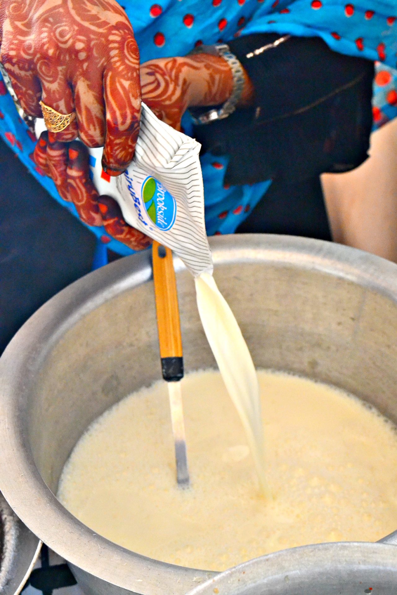 The first ingredient for making your faluda is milk, Put it to boil in a pot and allow it to simmer down_african sweets_