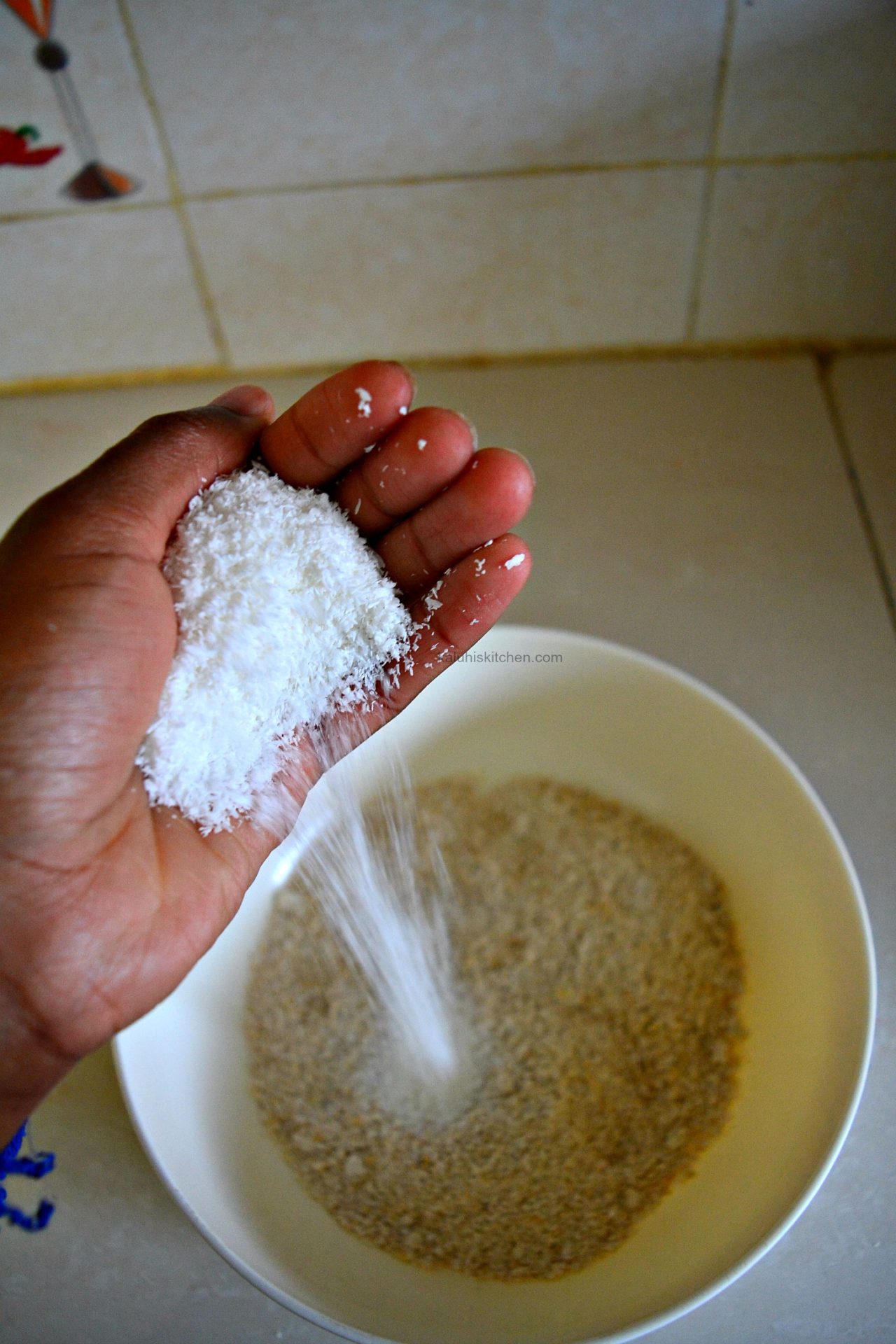 adding coconut to the oat flour adds more flavor, more taste and even more nutrients_oat flour_oat pancal=kes_kaluhiskitchen.com