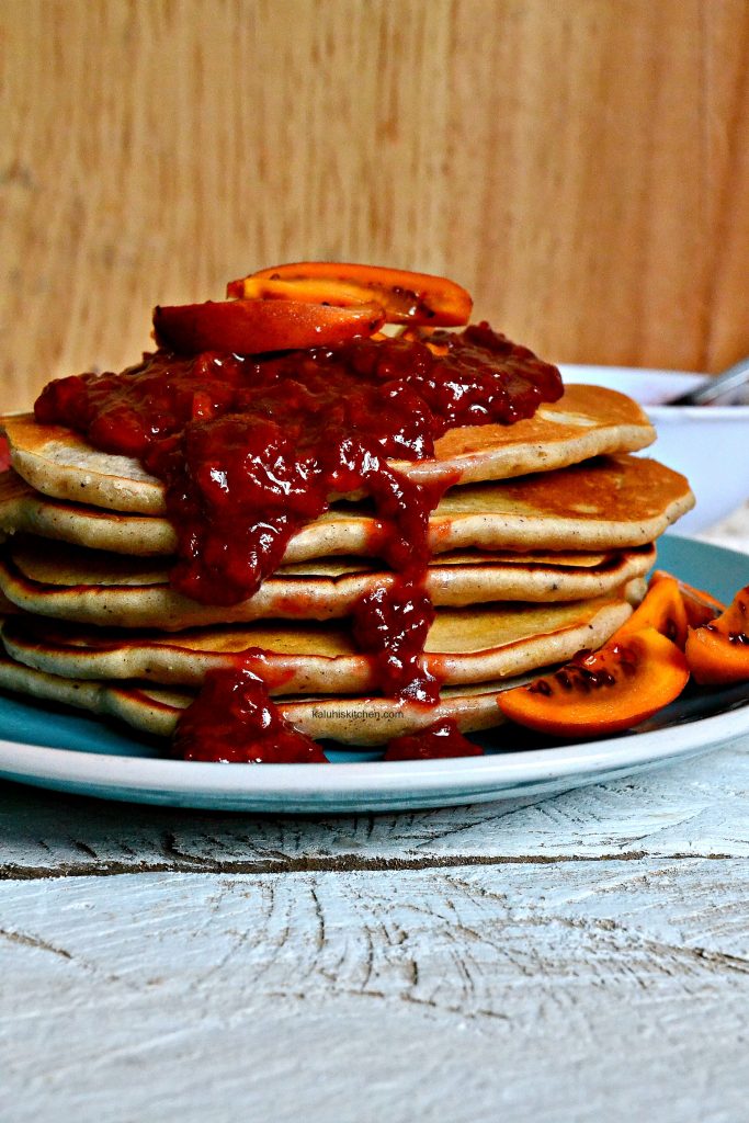 pancake recipes_cinnamon pancakes_cinnamon pancakes with tree tomato