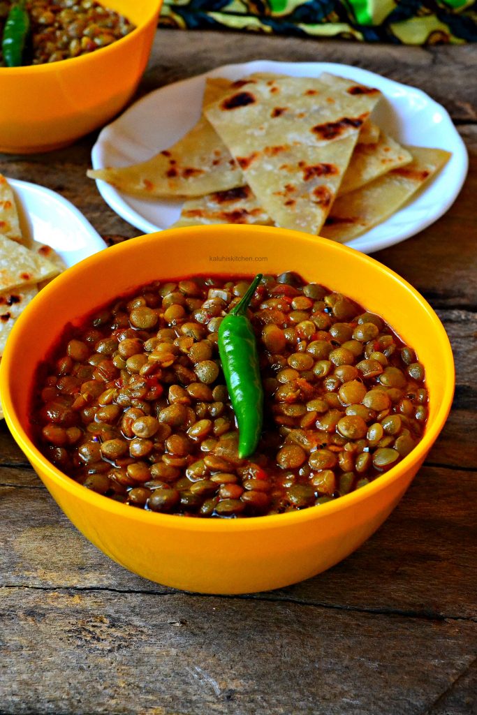 KenyanFood_MasalaFries_Garlicmasalafriesgiveaninterestingtwisttoordinaryfrenchfries